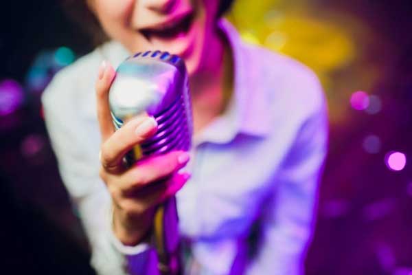Karaoke Estudio de mercado digital Guayaquil 12